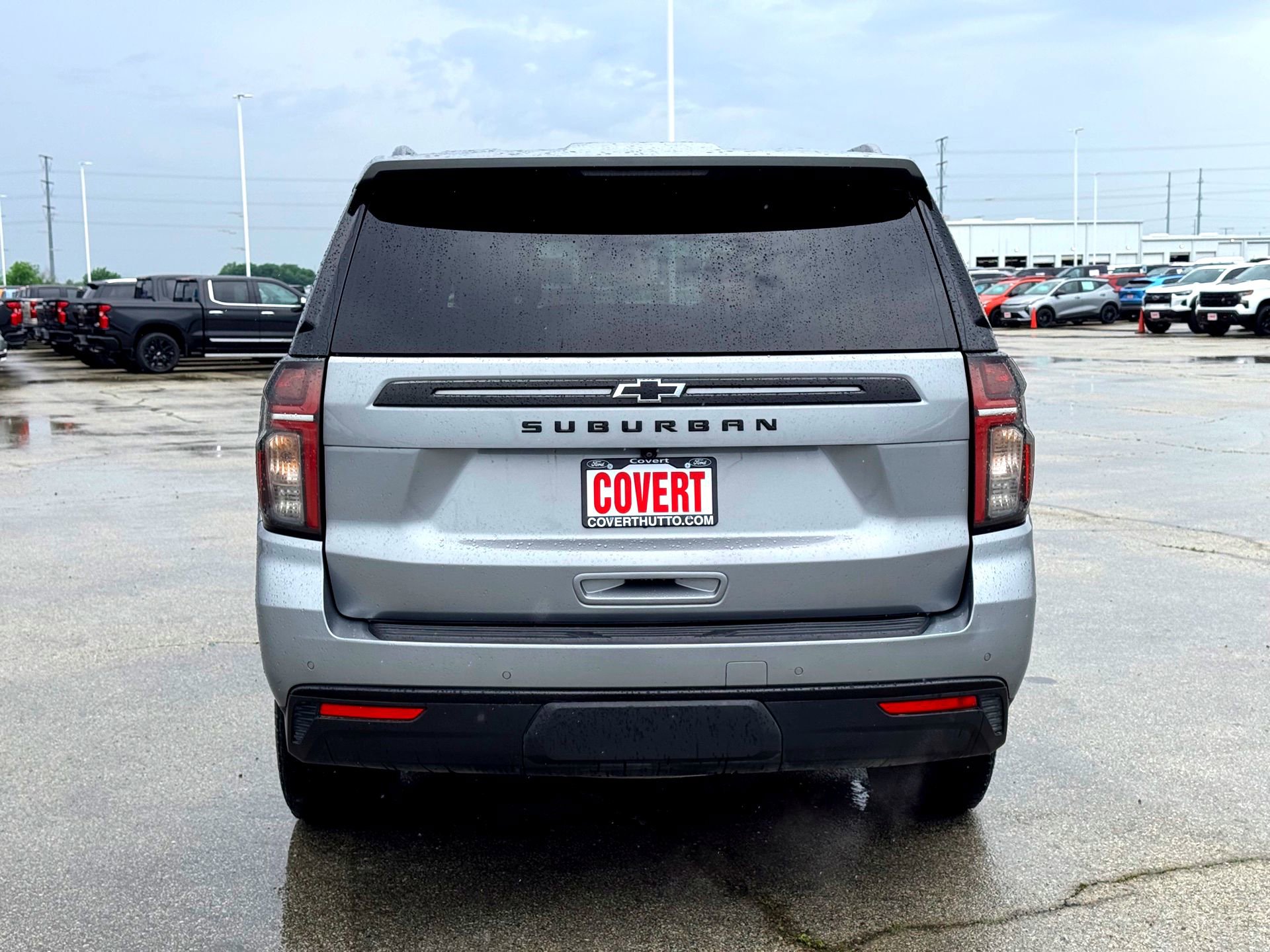 Used 2023 Chevrolet Suburban Z71 AWD/4WD image 7