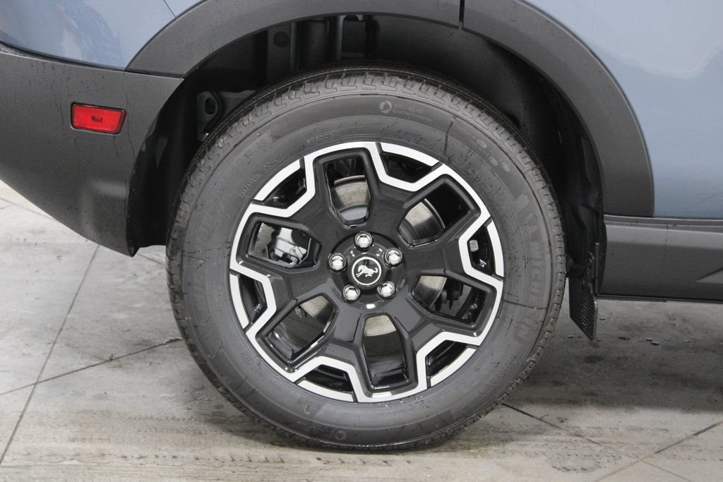 New 2026 Ford Bronco Sport Outer Banks AWD/4WD image 12