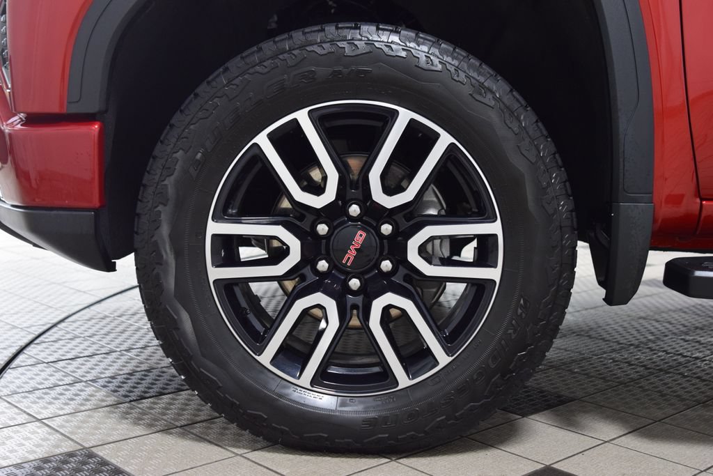 Used 2025 GMC Sierra 1500 AT4 w/ AT4 Premium Package AWD/4WD image 27