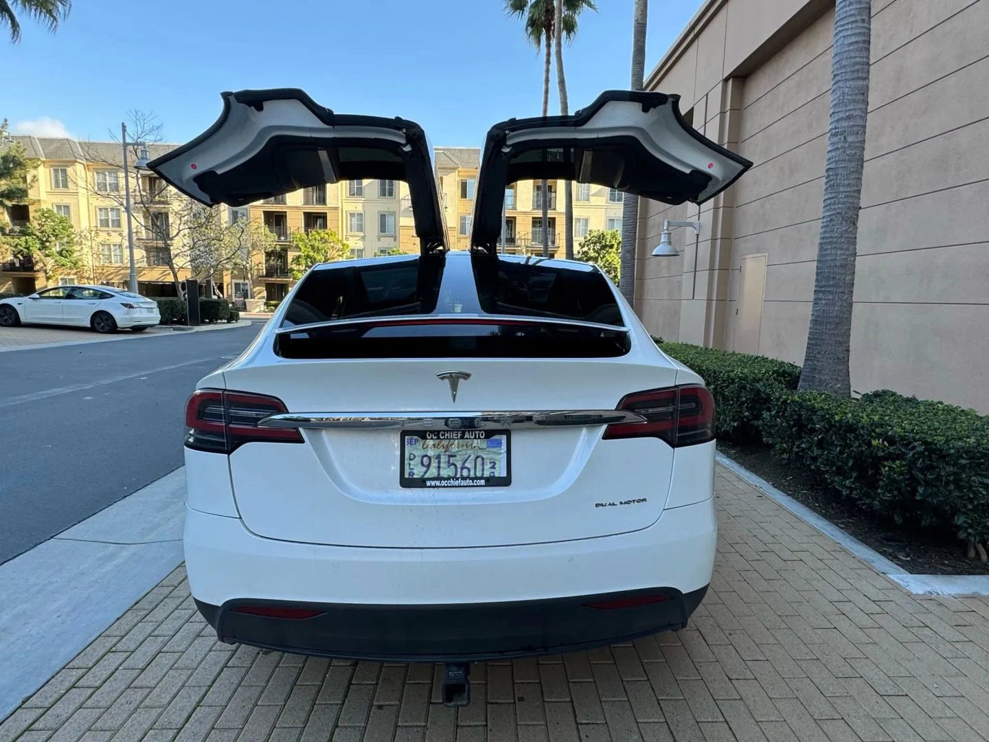 Used 2020 Tesla Model X Long Range AWD/4WD image 6