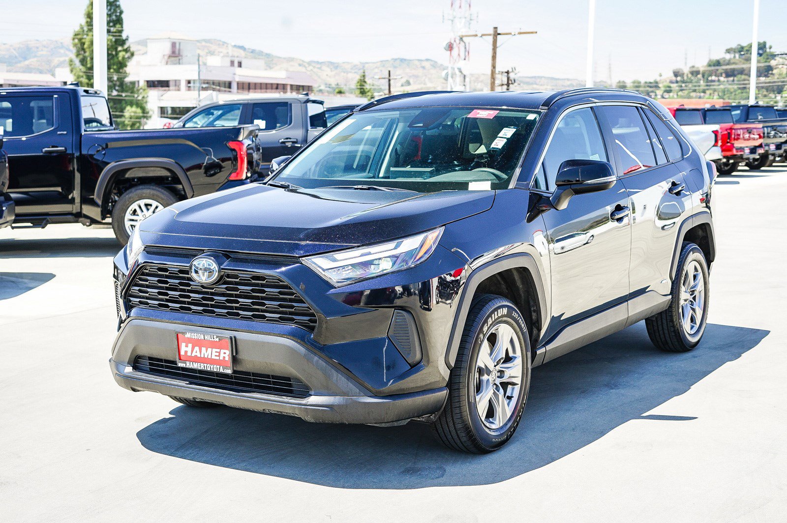 Certified 2024 Toyota RAV4 LE AWD/4WD image 6