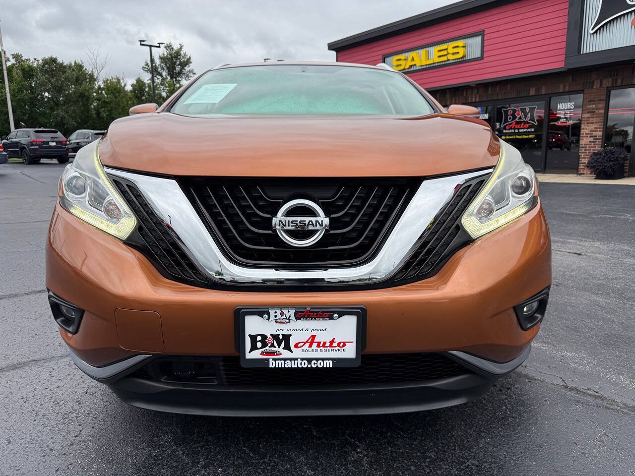 Used 2015 Nissan Murano Platinum w/ Platinum Technology Package AWD/4WD image 2