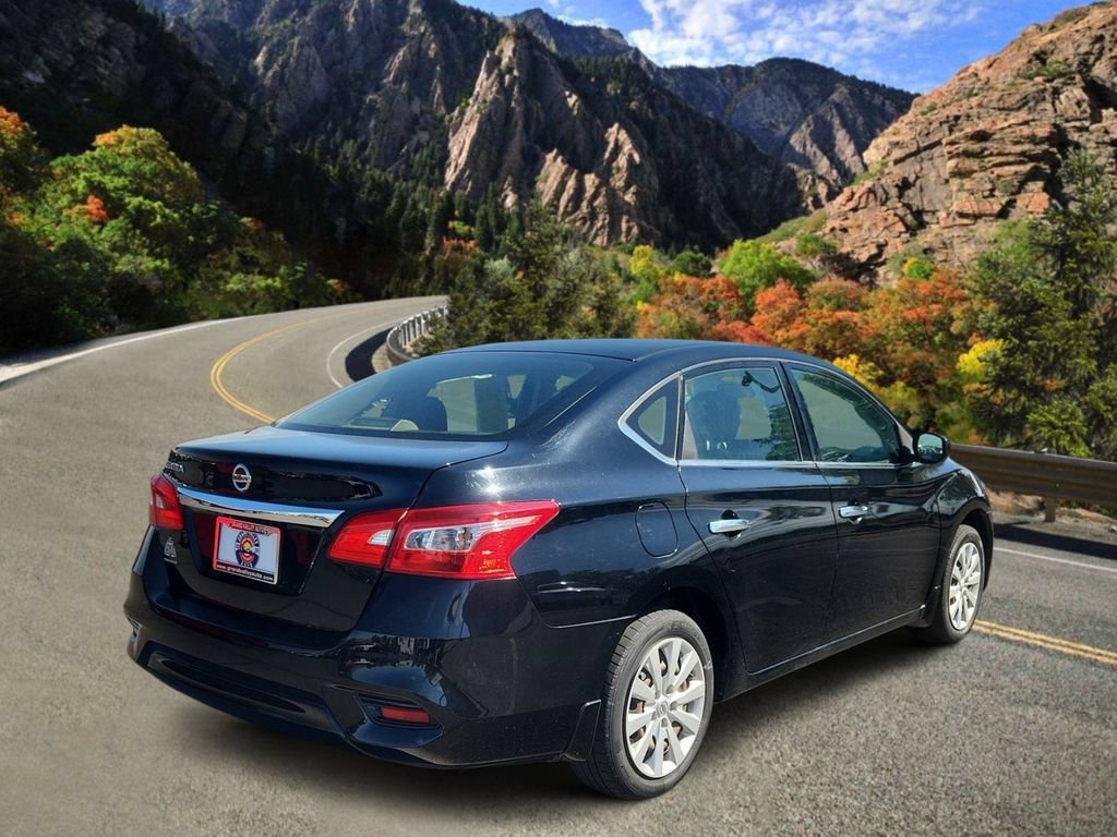 Used 2019 Nissan Sentra S FWD image 3