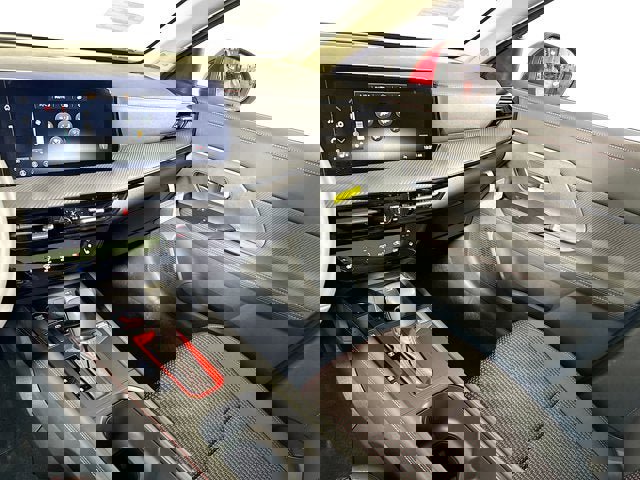 New 2026 Nissan Kicks SR w/ SR Premium Package image 19