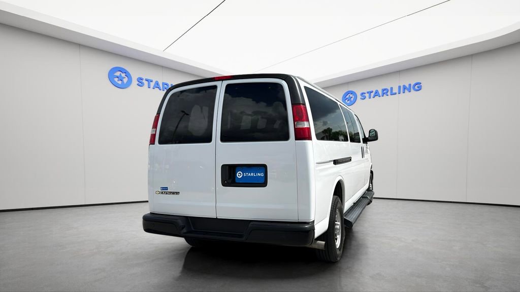 Used 2023 Chevrolet Express 3500 LS image 26