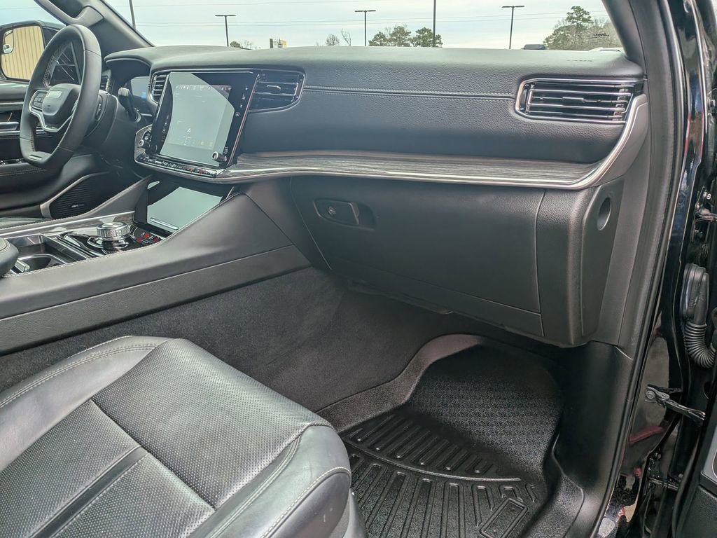 Used 2022 Jeep Wagoneer Series II w/ Convenience Group I image 32