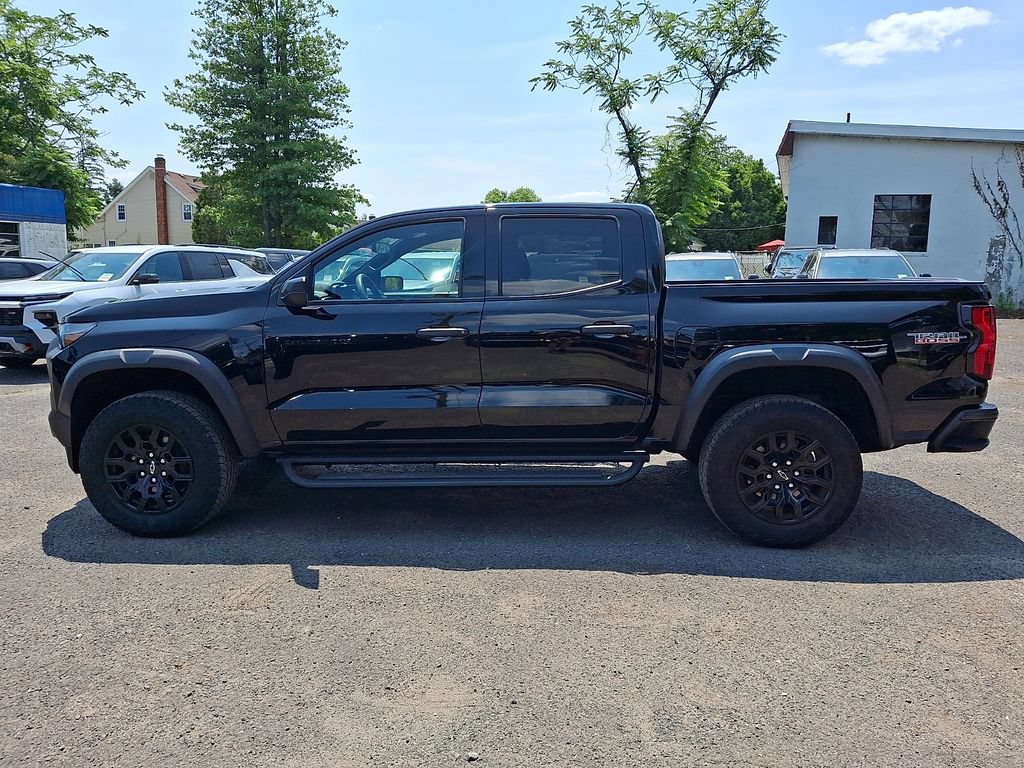 Used 2024 Chevrolet Colorado Trail Boss AWD/4WD image 4