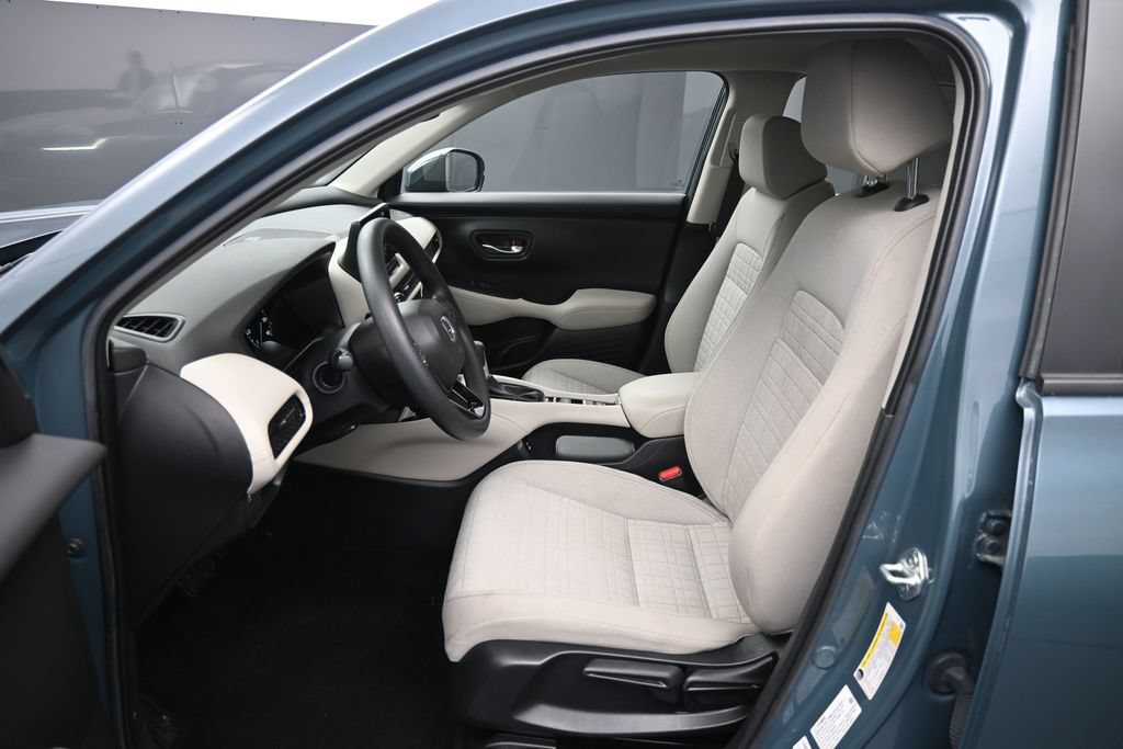Certified 2025 Honda HR-V LX image 18
