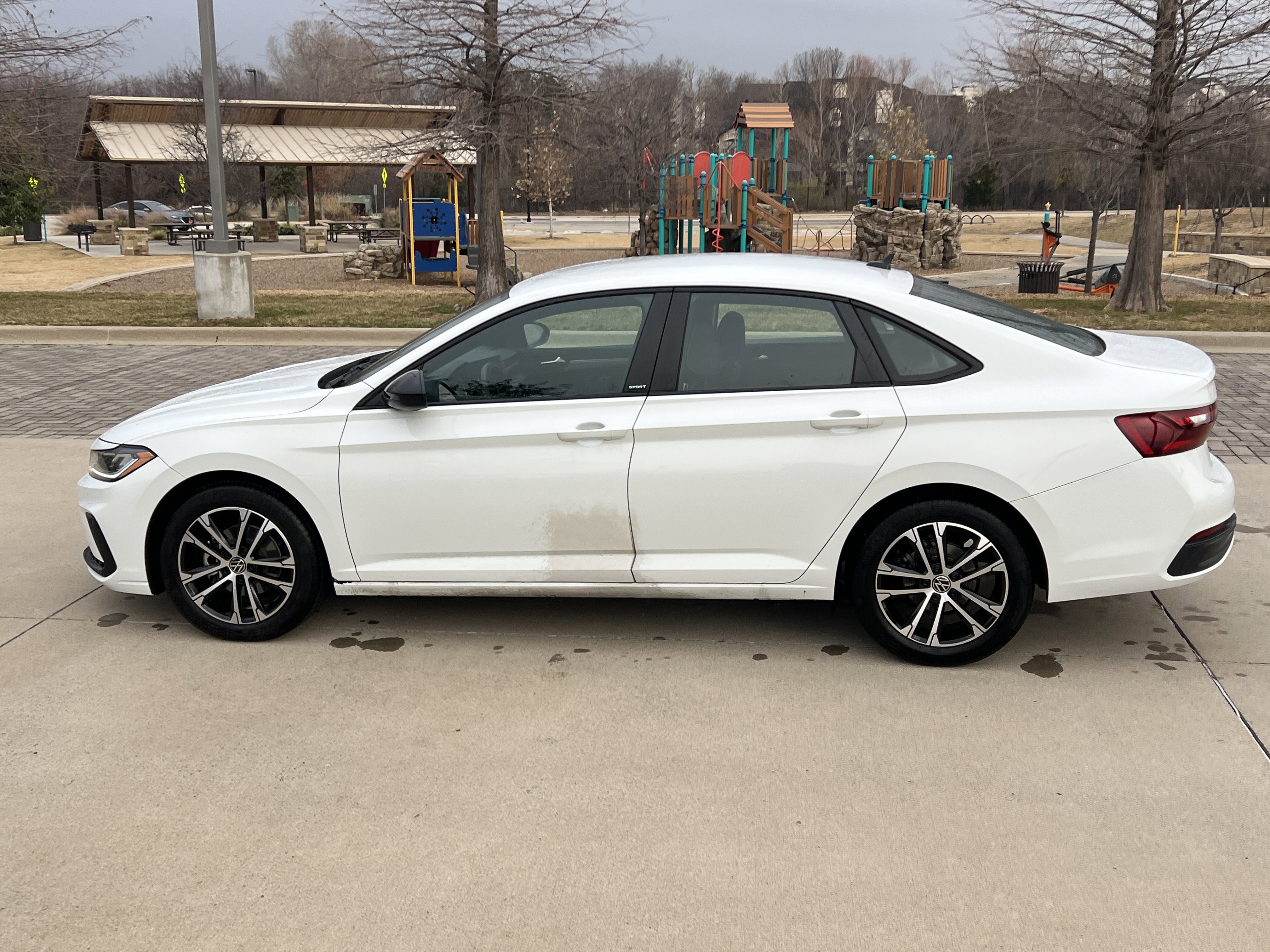 Certified 2025 Volkswagen Jetta Sport image 7