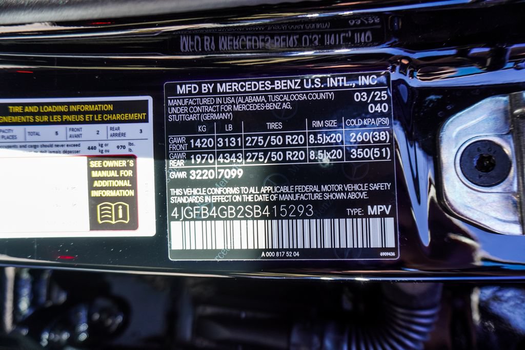 Used 2025 Mercedes-Benz GLE 450e 4MATIC image 46