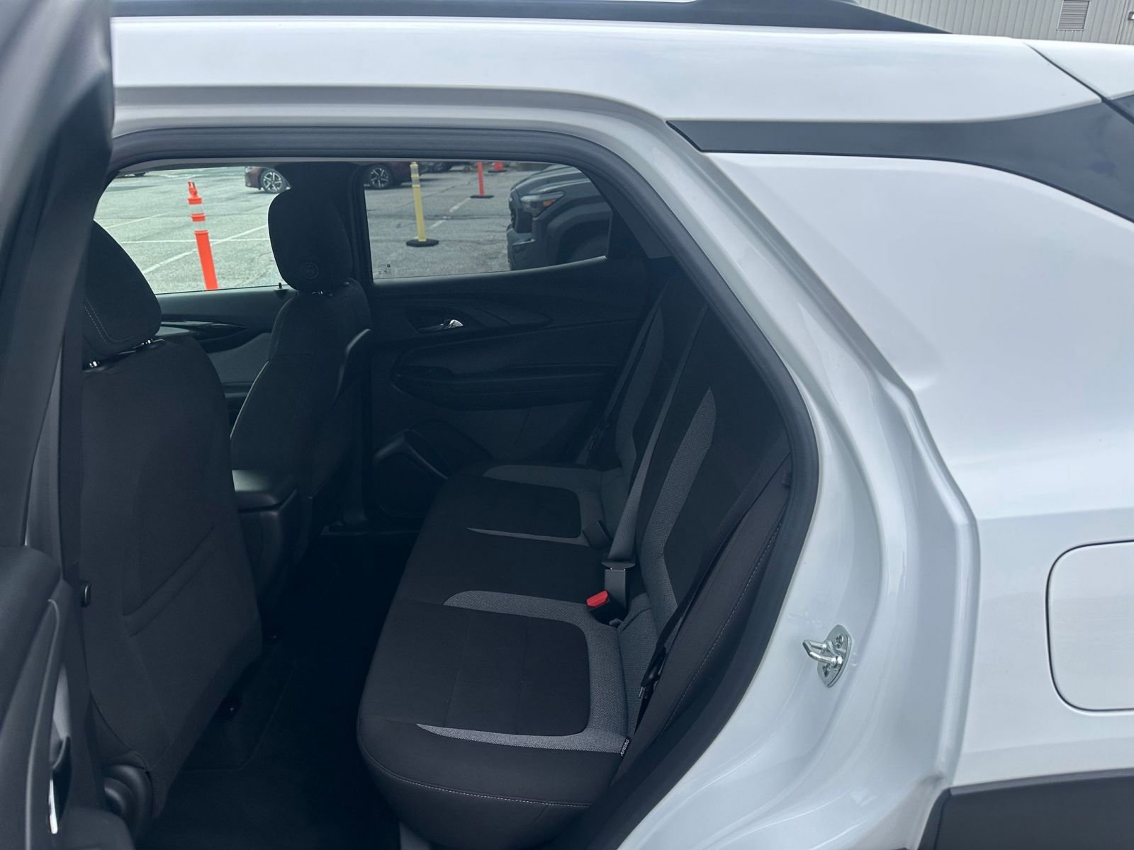 Used 2025 Chevrolet TrailBlazer LT image 23