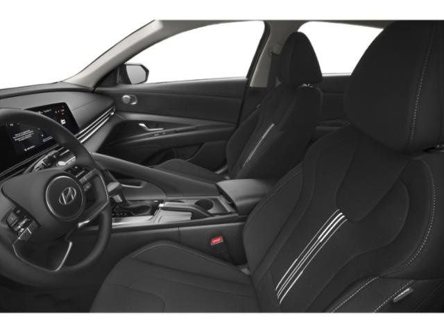 Used 2024 Hyundai Elantra SEL FWD image 12