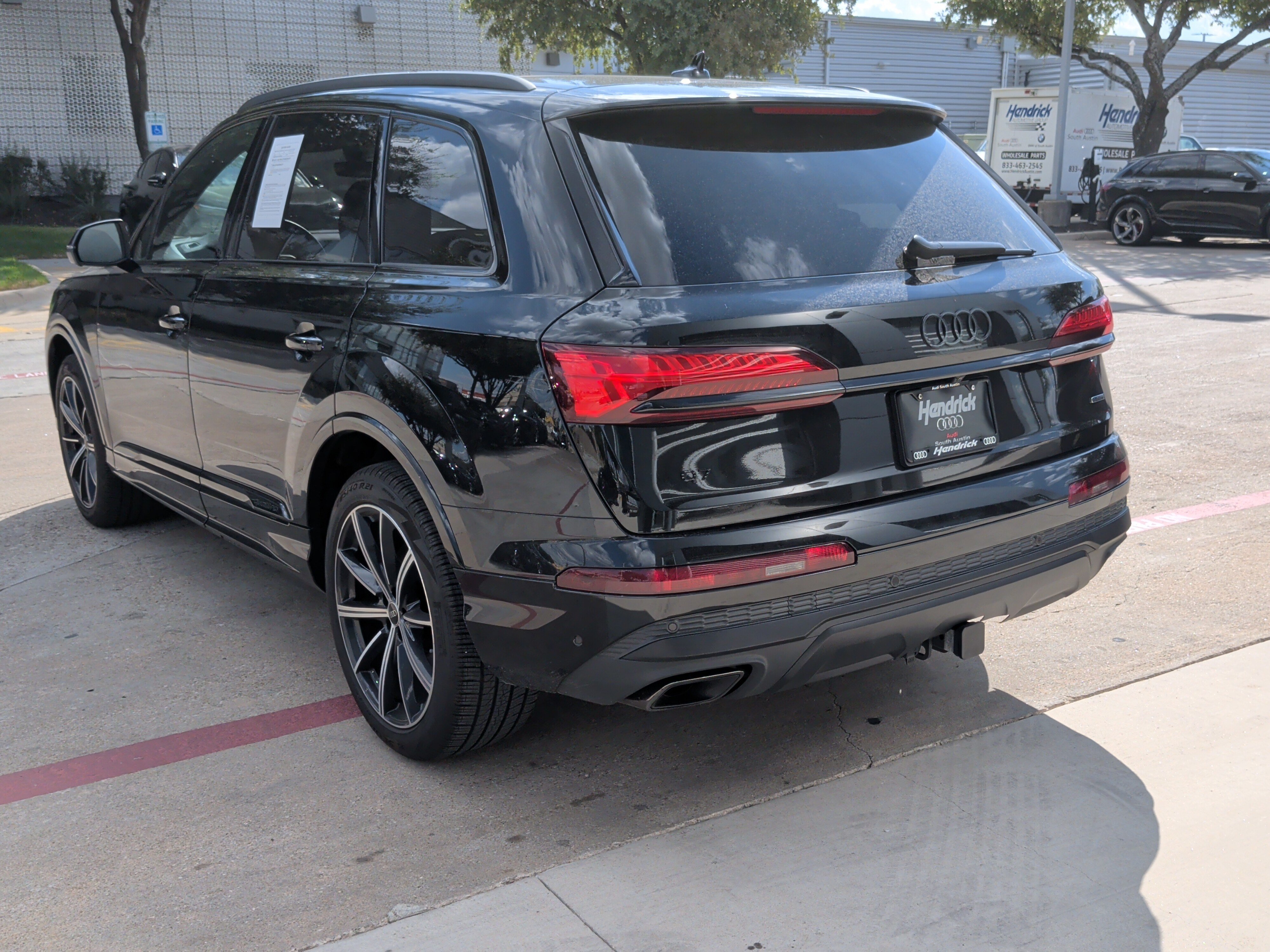 Used 2025 Audi Q7 2.0T Premium Plus w/ Premium Plus Package AWD/4WD image 7