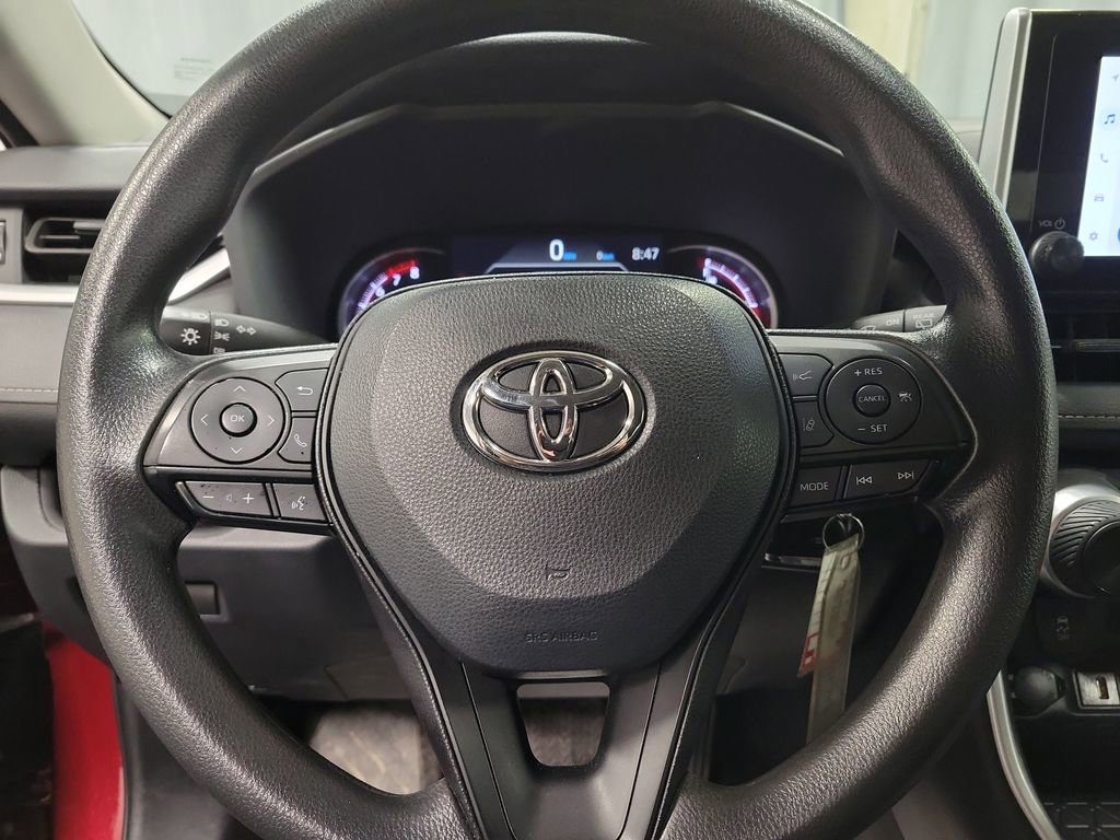 Used 2024 Toyota RAV4 LE image 19