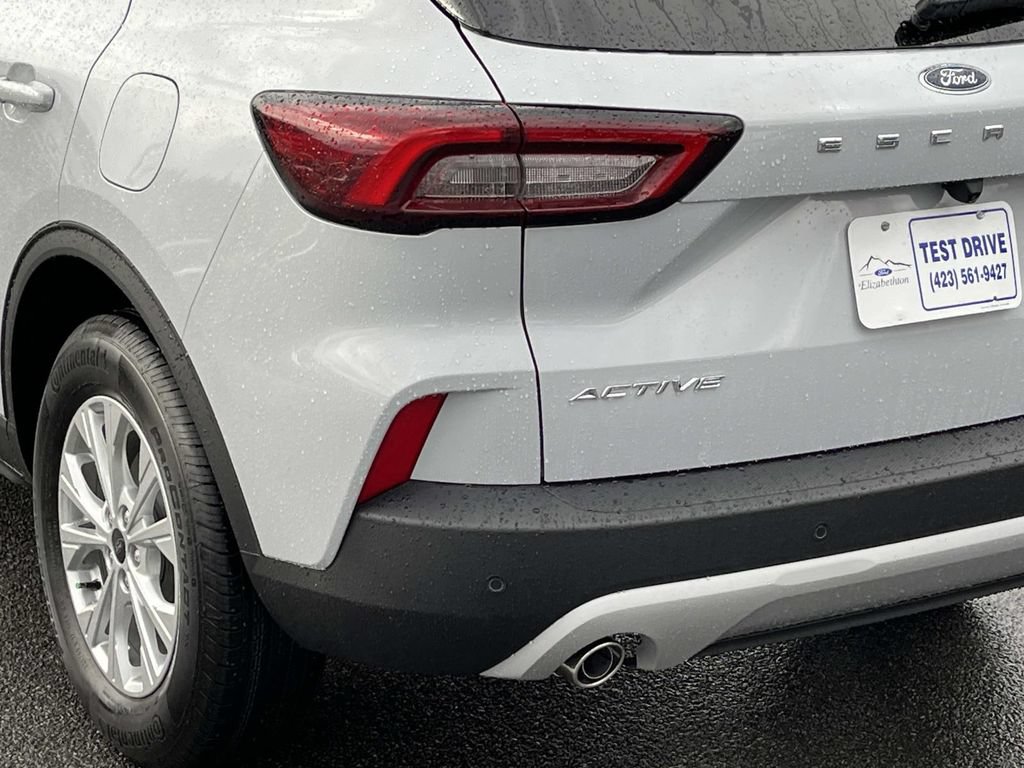New 2026 Ford Escape Active w/ Tech Pack #1 AWD/4WD image 5