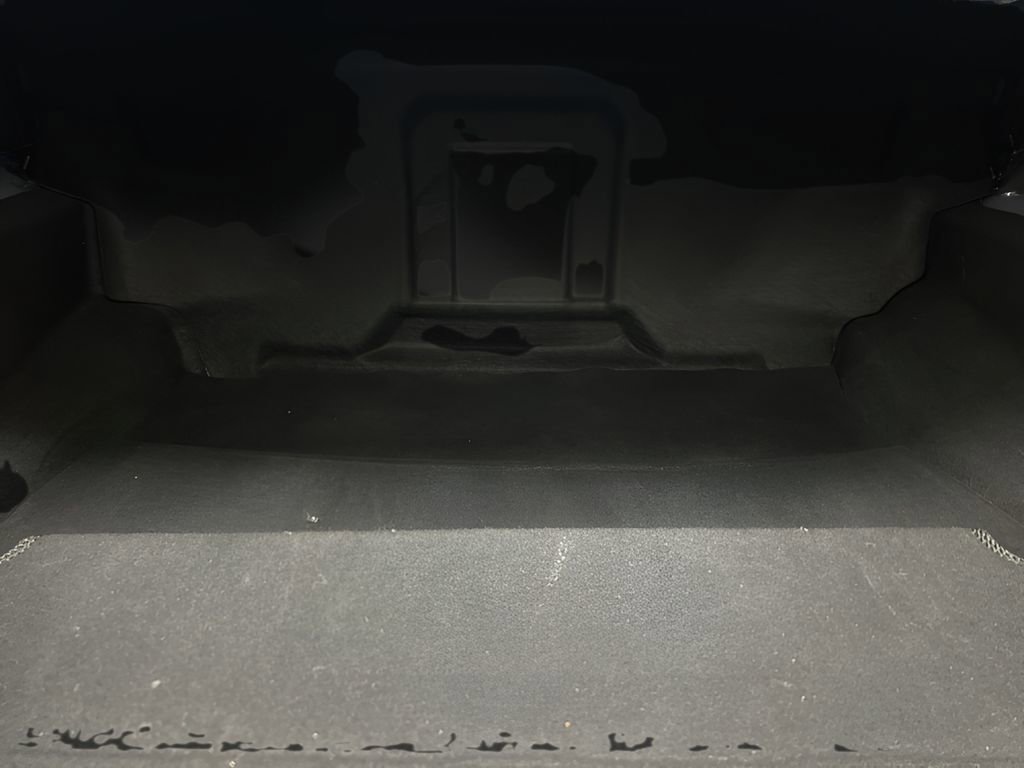 Used 2018 Chevrolet Camaro LT image 41