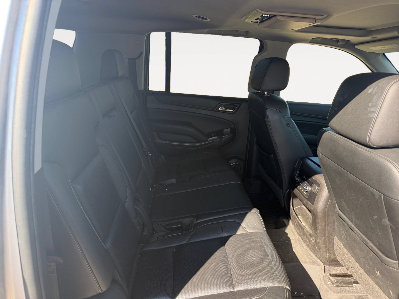 Used 2019 GMC Yukon XL SLT w/ Open Road Package AWD/4WD image 13