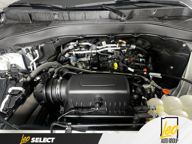 Used 2023 Ford Explorer XLT w/ Equipment Group 202A AWD/4WD image 9