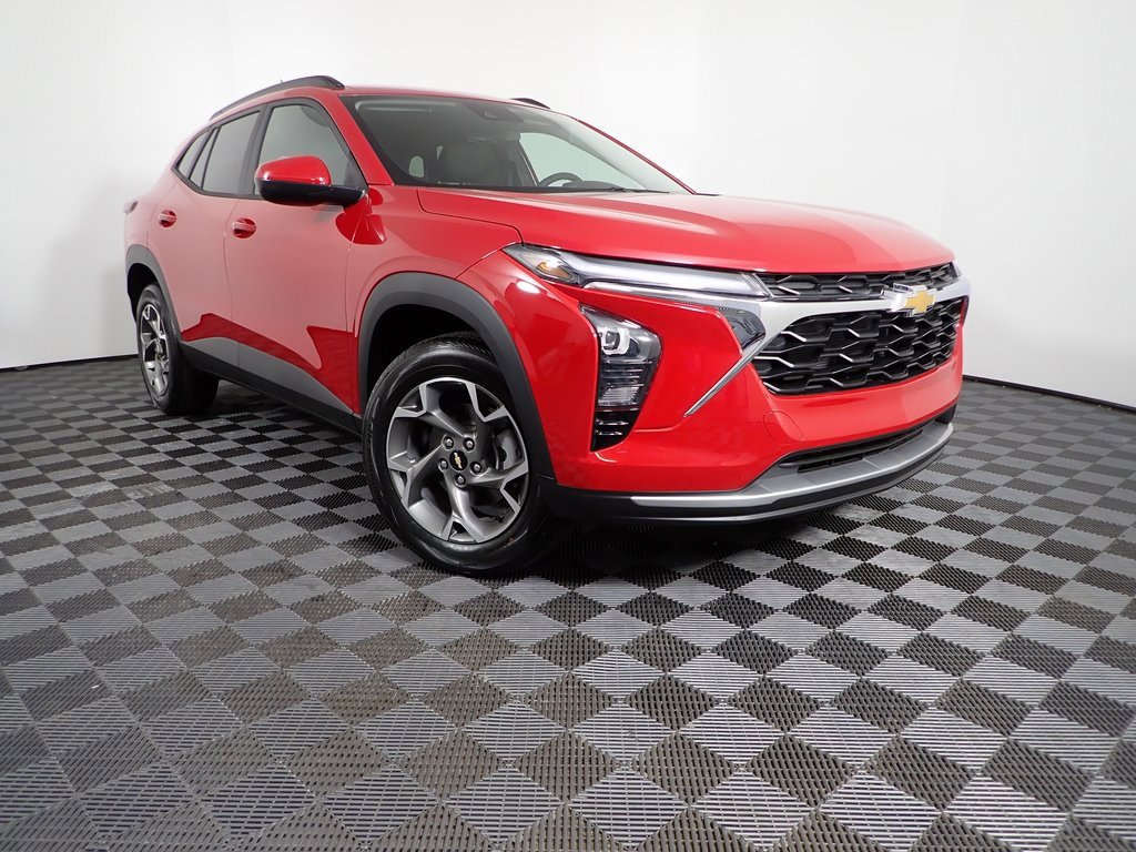 New 2026 Chevrolet Trax LT w/ Driver Confidence Package