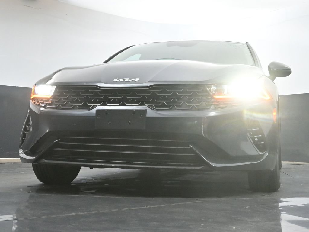 Used 2023 Kia K5 LXS image 28