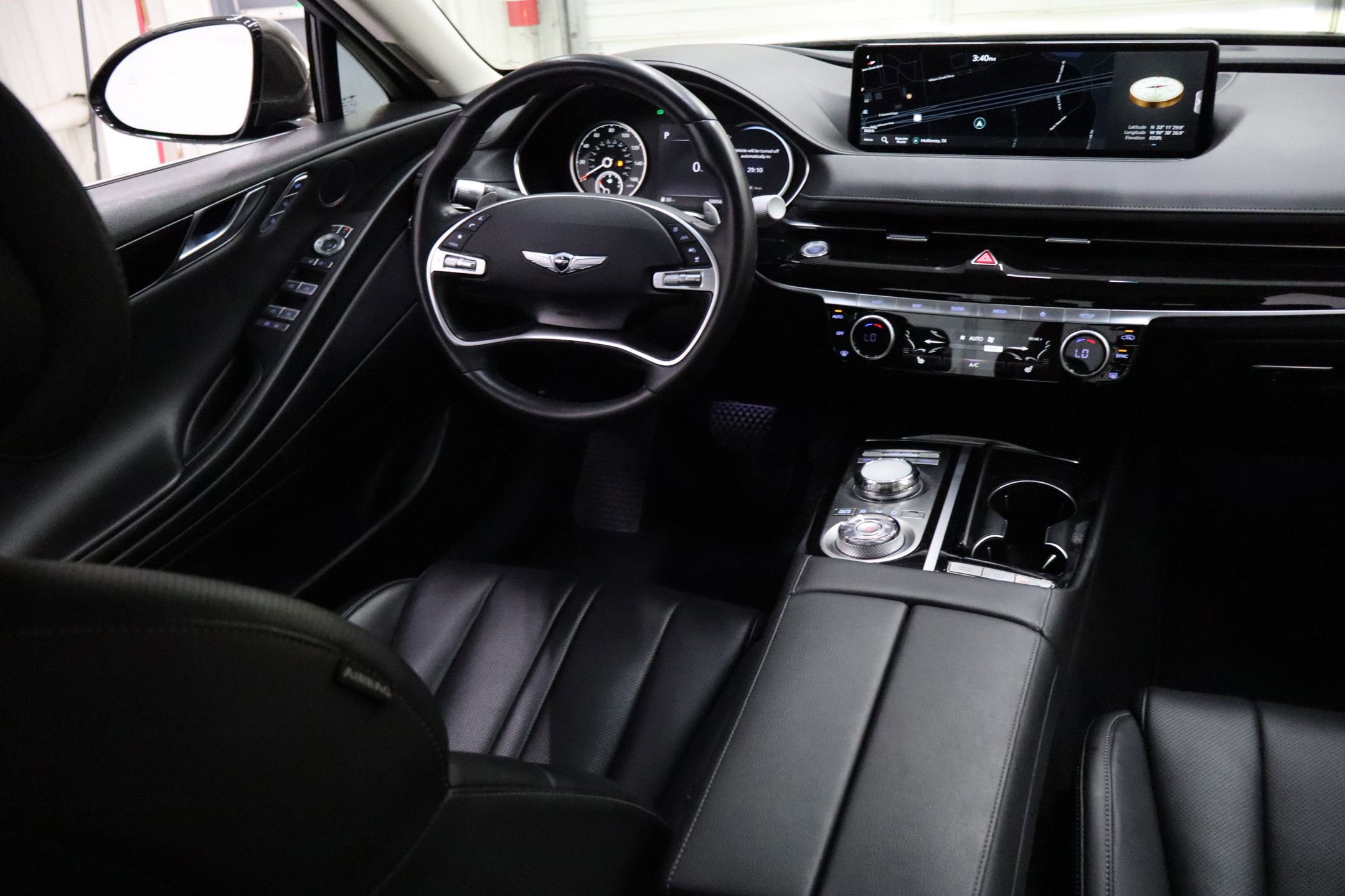 Used 2023 Genesis G80 2.5T image 28