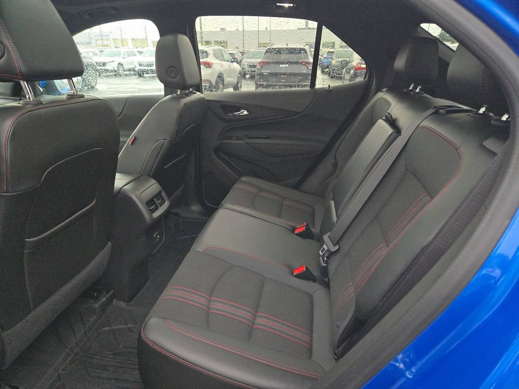 Used 2024 Chevrolet Equinox RS w/ LPO, Floor Liner Package AWD/4WD image 21