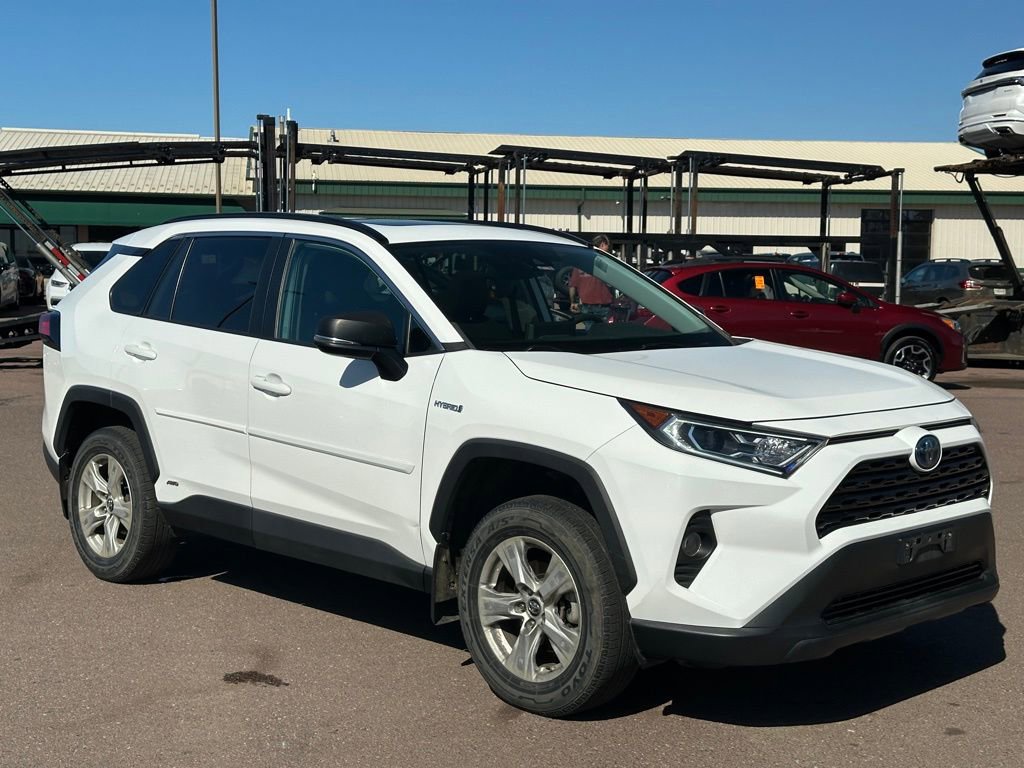 Used 2019 Toyota RAV4 XLE w/ Convenience Package AWD/4WD image 7