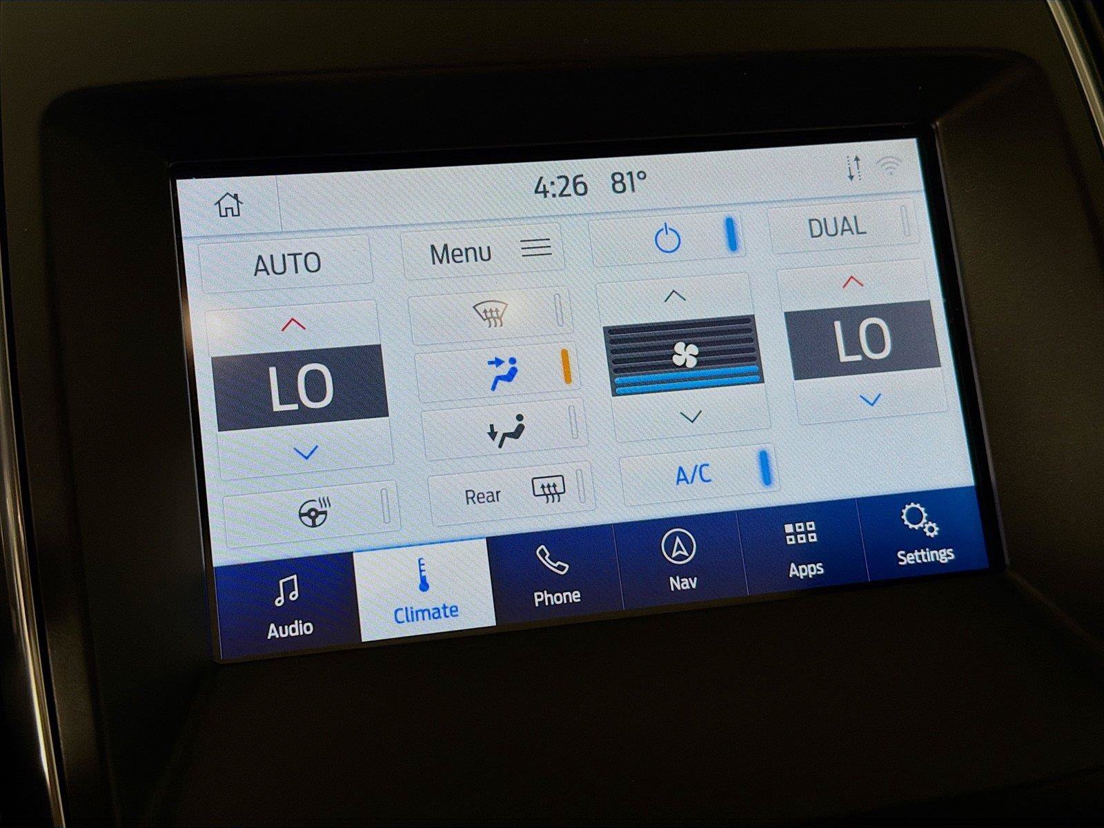 Used 2020 Ford Edge ST w/ Equipment Group 401A AWD/4WD image 22