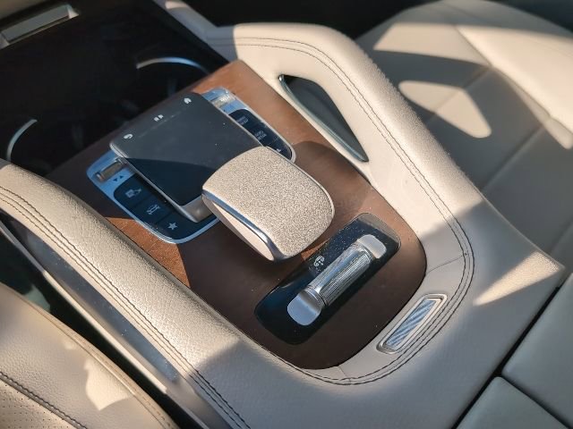 Used 2020 Mercedes-Benz GLS 450 4MATIC w/ Convenience Package image 18