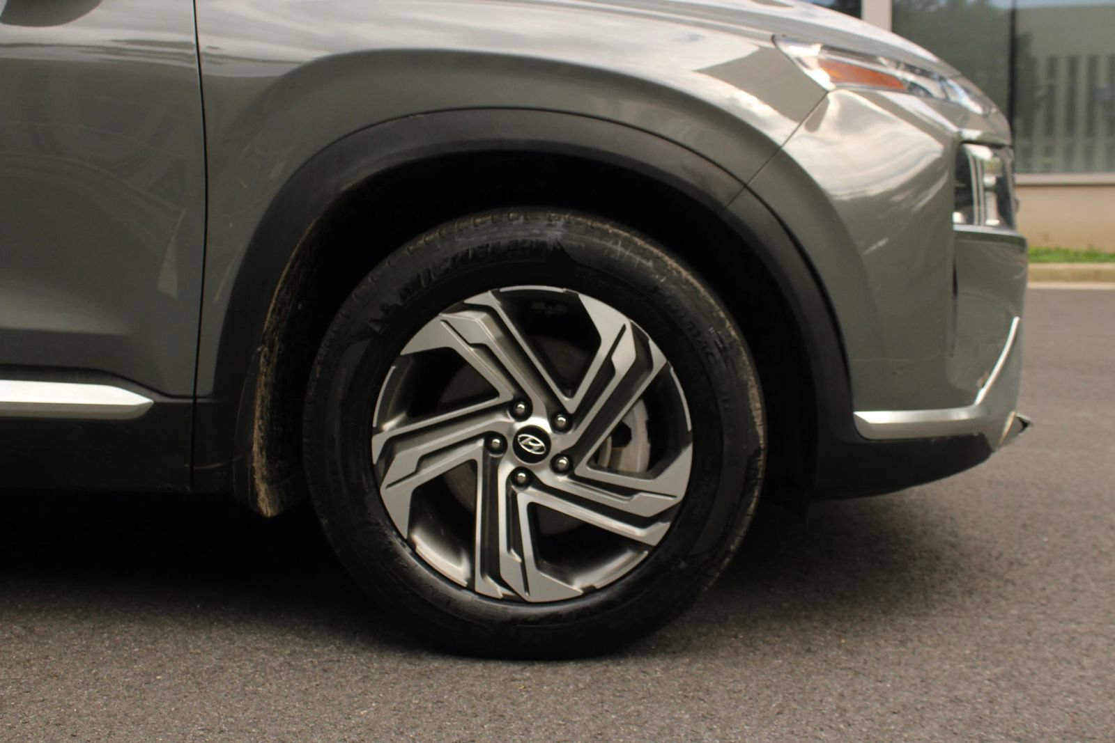 Used 2022 Hyundai Santa Fe SEL FWD image 4