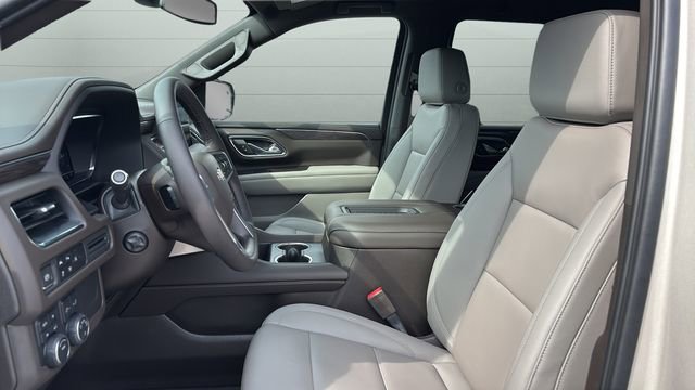 Used 2023 Chevrolet Tahoe LT w/ Luxury Package image 21