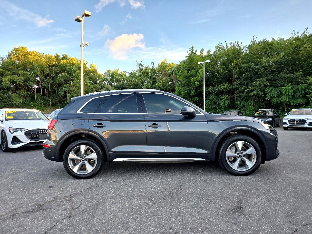 Used 2023 Audi Q5 2.0T Premium Plus w/ Premium Plus Package image 27
