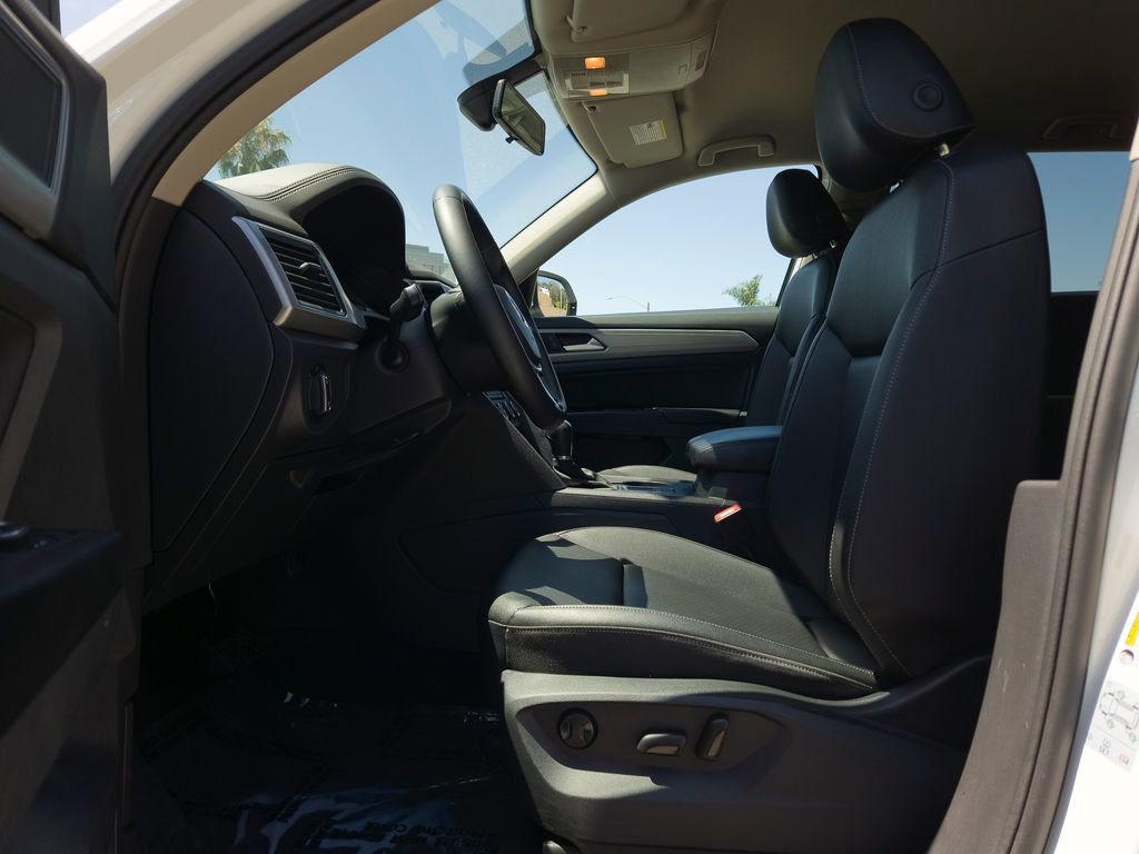 Used 2019 Volkswagen Atlas SE w/ Towing Package FWD image 8
