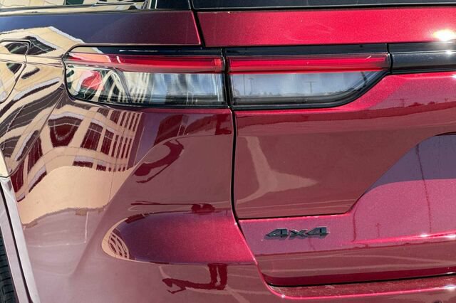 New 2026 Jeep Grand Cherokee Limited AWD/4WD image 24