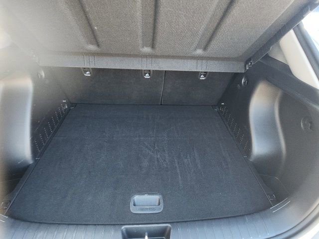 Used 2025 Hyundai Kona SEL image 14