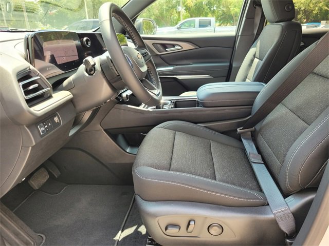 New 2026 Chevrolet Traverse LT image 10