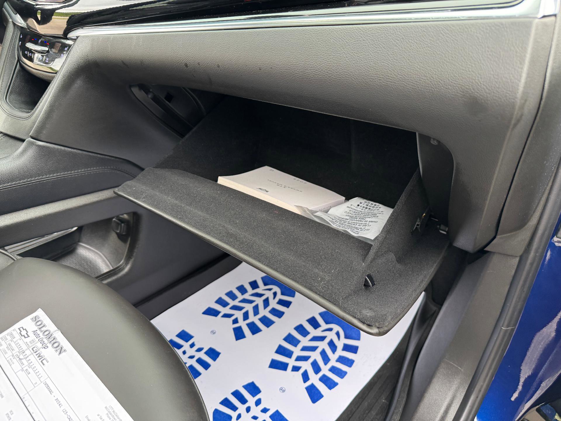 Used 2025 Cadillac XT6 Sport w/ Platinum Package image 33