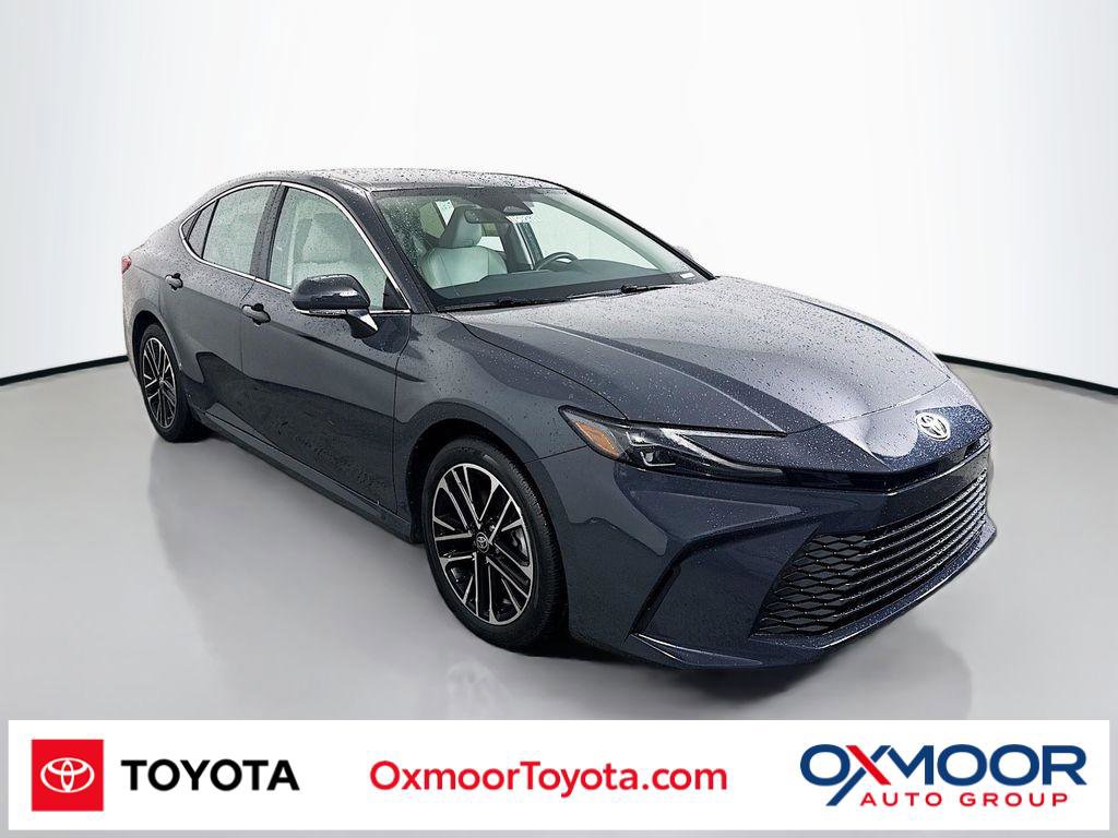 Used 2025 Toyota Camry XLE