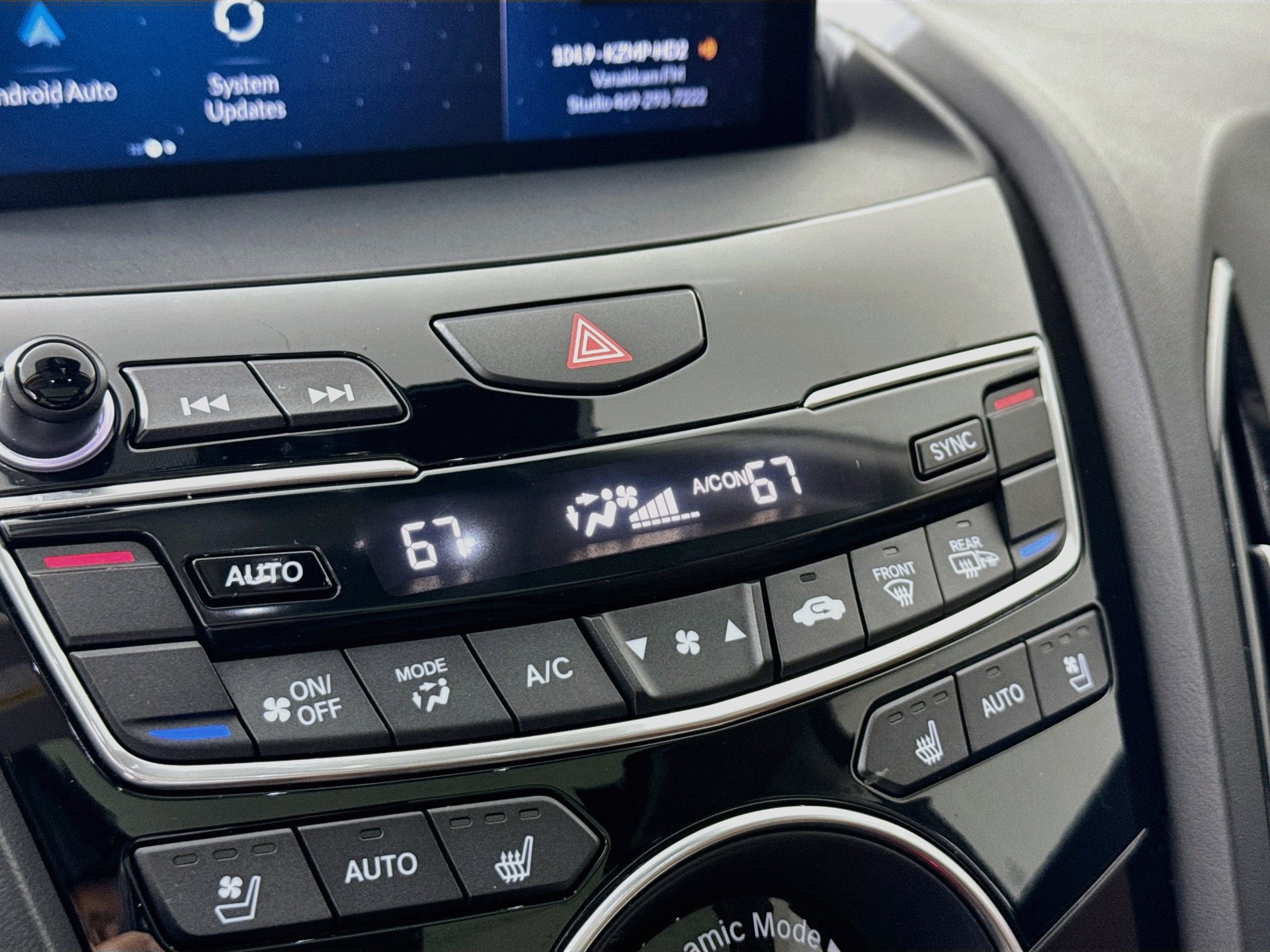 Used 2021 Acura RDX w/ Advance Package FWD image 17