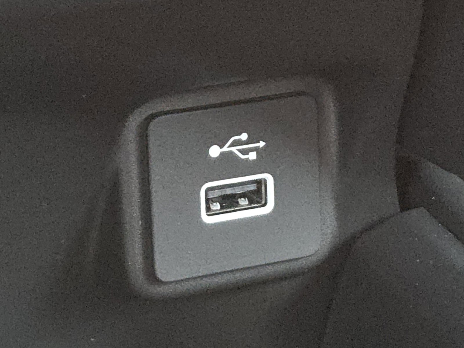 Used 2024 Honda HR-V LX image 5