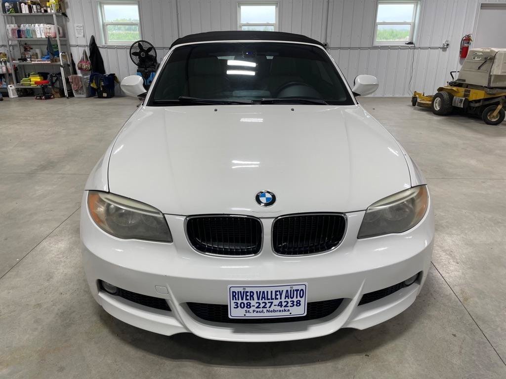 Used 2012 BMW 128i Convertible RWD image 2