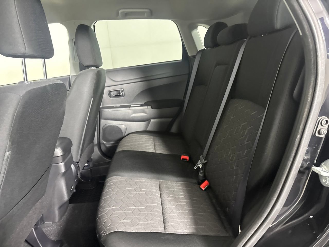 Used 2026 Mitsubishi Outlander Sport AWD image 22