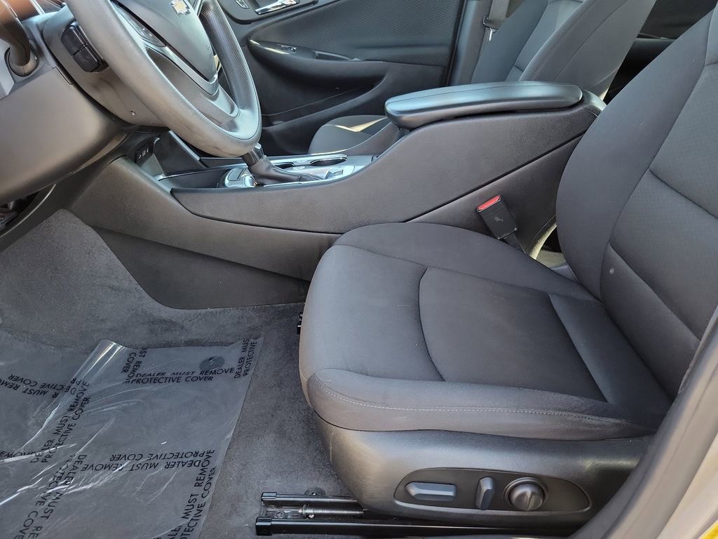 Used 2023 Chevrolet Malibu LT image 17