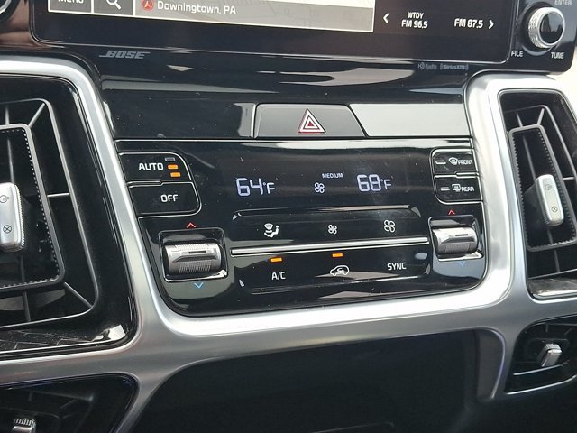 Used 2022 Kia Sorento AWD image 19