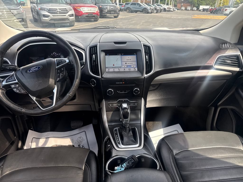 Used 2018 Ford Edge SEL w/ Equipment Group 201A AWD/4WD image 23