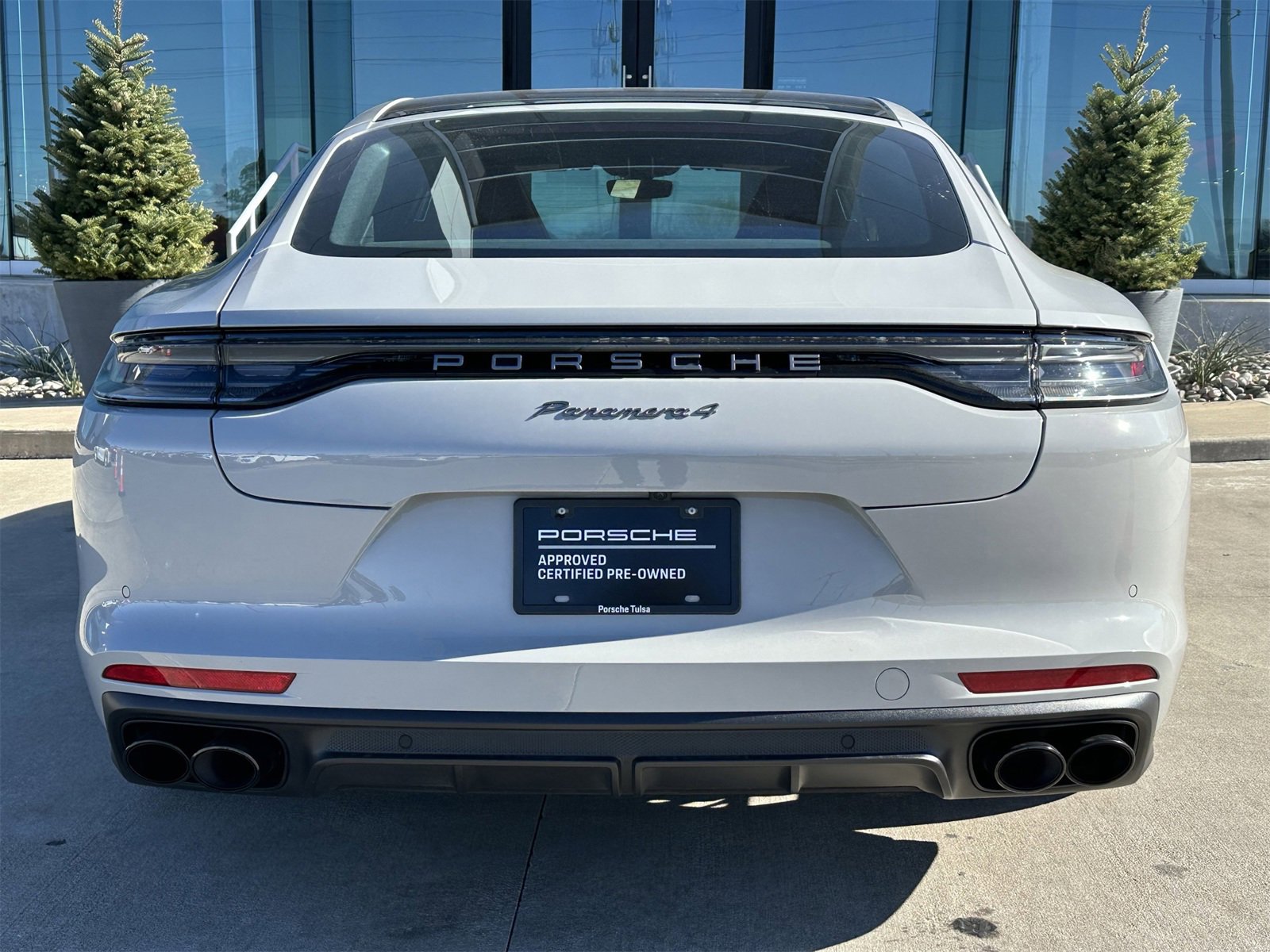 Certified 2023 Porsche Panamera 4 Platinum Edition image 6