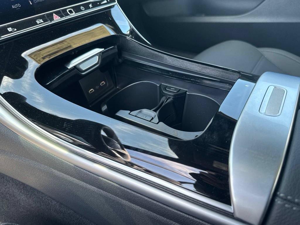 New 2026 Mercedes-Benz C 300 4MATIC Sedan image 27
