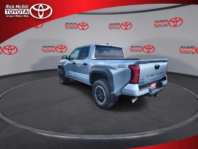 Used 2026 Toyota Tacoma TRD Off-Road AWD/4WD image 6