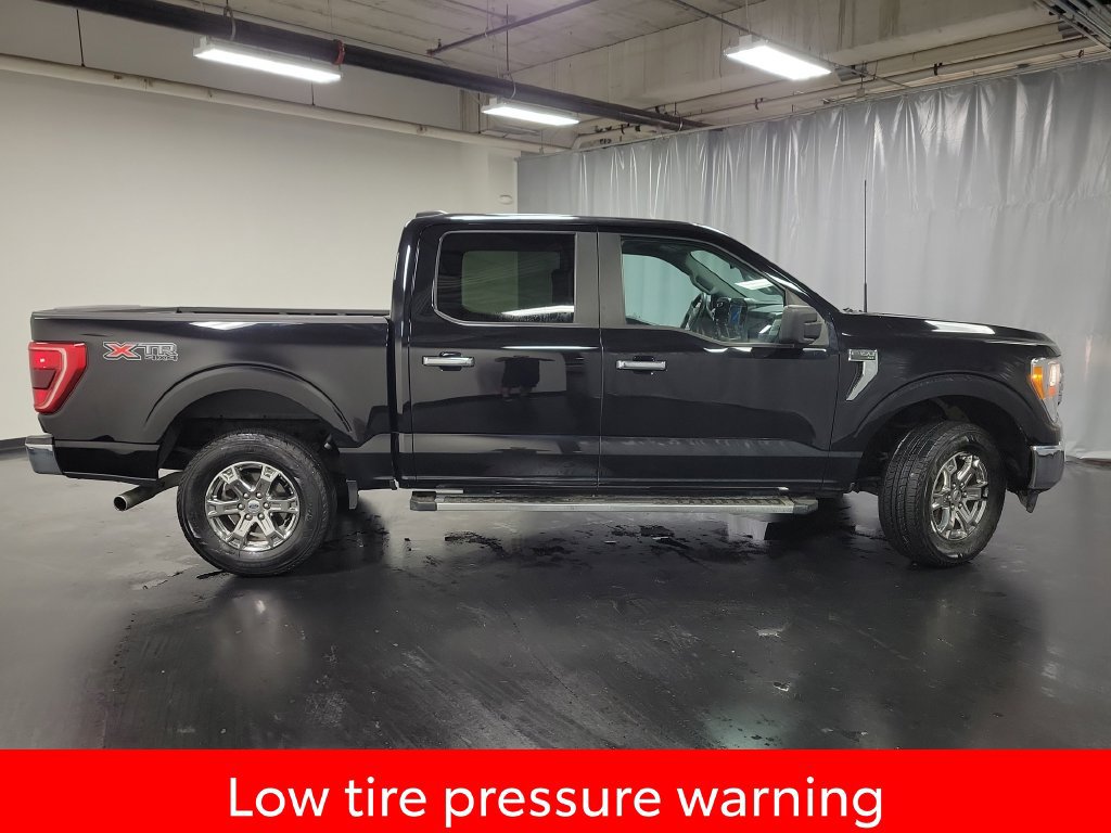 Used 2022 Ford F150 XLT w/ XTR Package AWD/4WD image 9