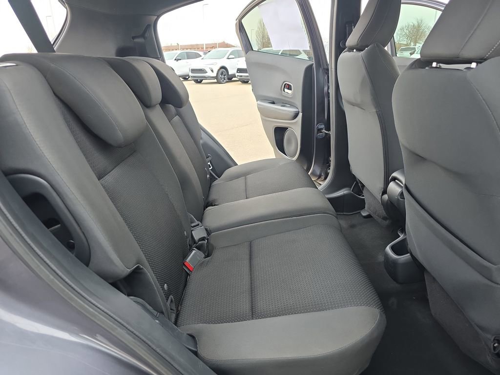 Used 2022 Honda HR-V Sport image 11